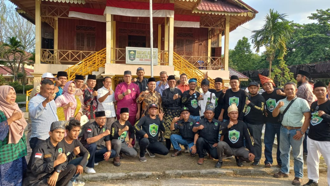 Tameng Adat LAMR Bathin Soalapn, Siap Mendukung Dan Menangkan Paslon Gubernur Riau Abdul Wahid dan SF. Hariyanto