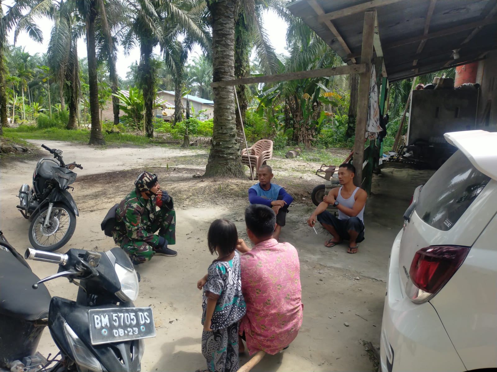 Kopda Muchsin Sosialisasi Karhutla di Desa Sungai Meranti Kecamatan Pinggir