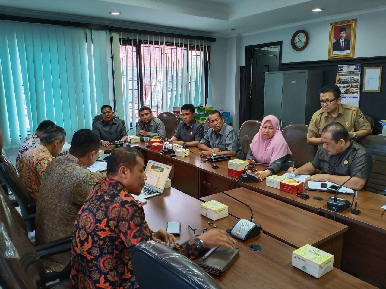 Hearing Komisi III DPRD Pekanbaru Bersama BPRS Riau