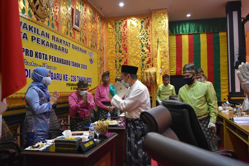 DPRD Pekanbaru Gelar Rapat Paripurna HUT Pekanbaru ke-236 Dengan Penerapan Protokol Kesehatan