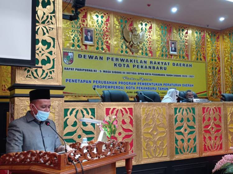 Rapat Paripurna Perubahan Perda Covid-19 Kota Pekanbaru