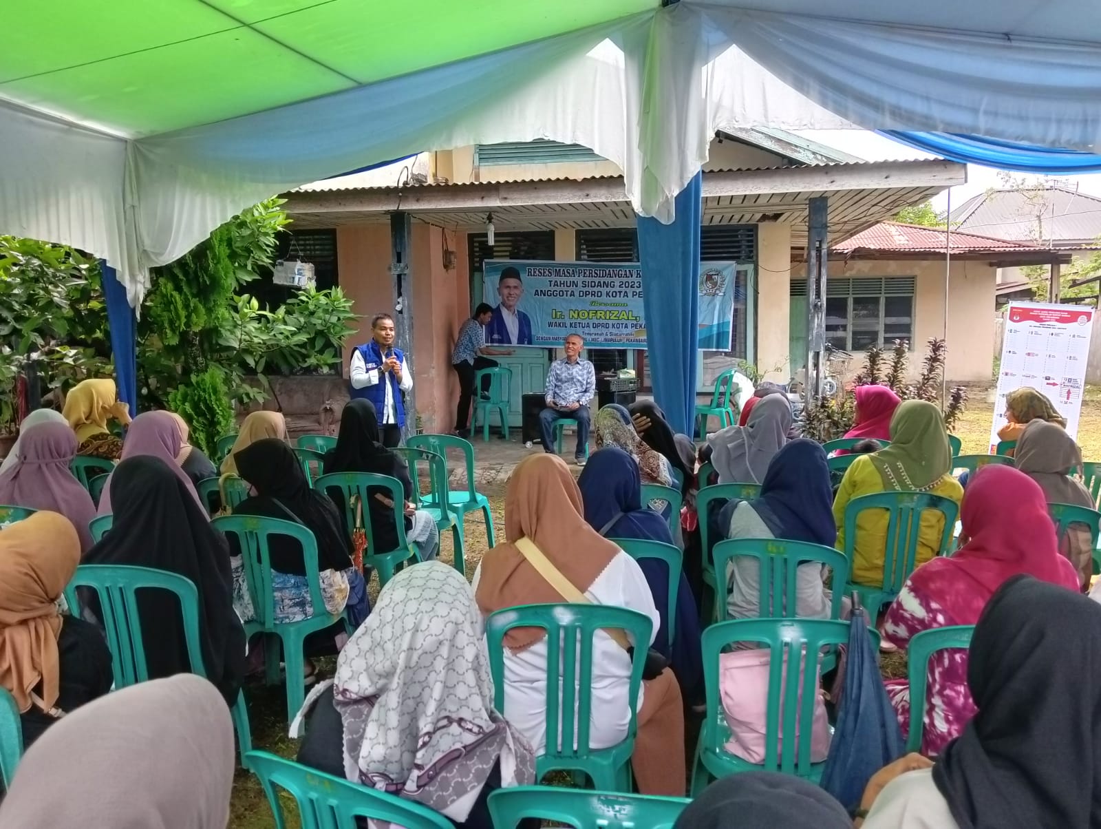 Warga Antusias, Nofrizal Sosialisasi Program UHC di Kelurahan Kedung Sari Tayang