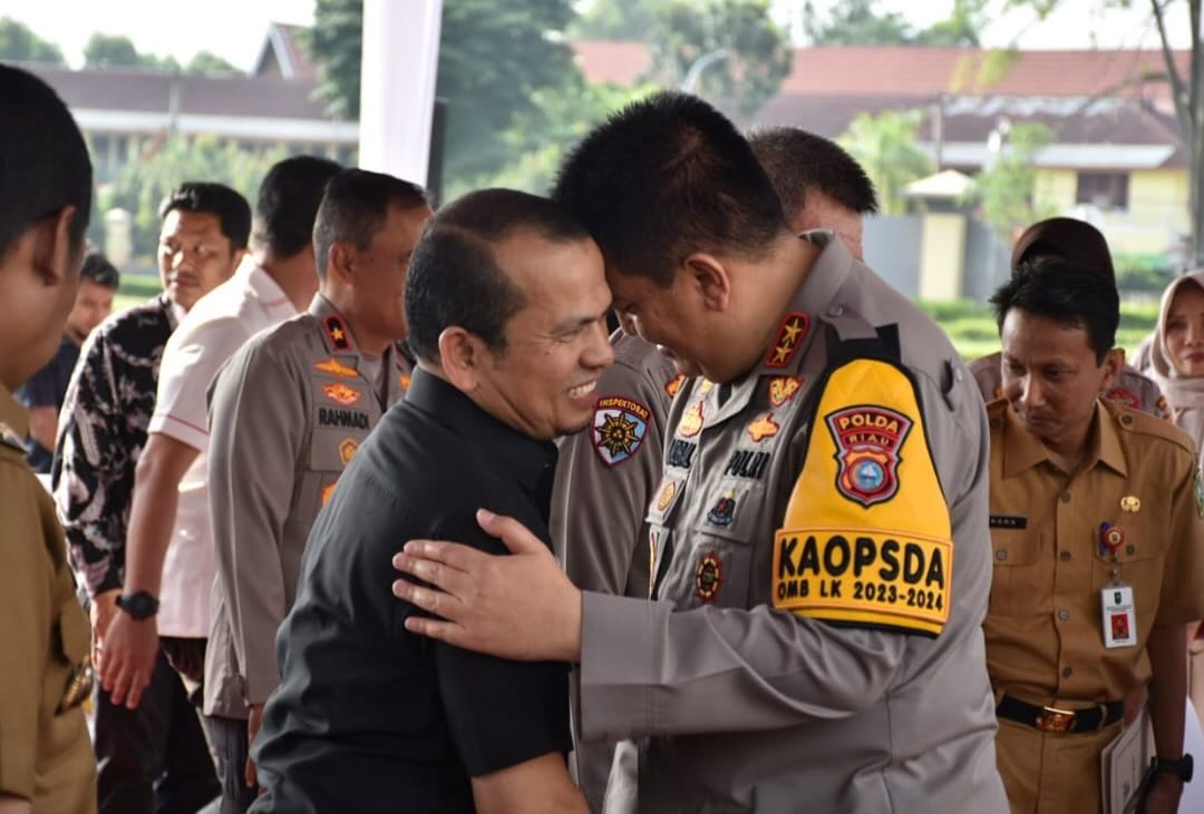 Ketua DPRD Pekanbaru Hadiri Kegiatan Pemusnahan Barang Bukti Hasil Ops Cipta Kondisi 2024