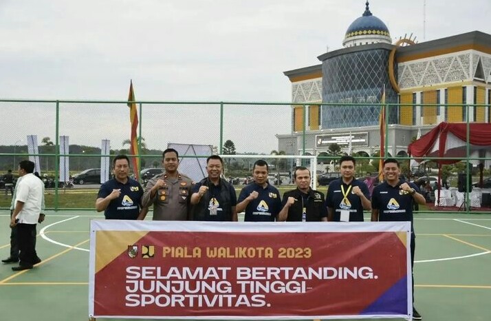 Ketua DPRD Kota Pekanbaru Muhammad sabarudi Hadiri Peresmian Sport Center Pekanbaru, Tenayan Raya dan Pembukaan Turnamen Futsal dan Volly Piala Wali Kota Pekanbaru