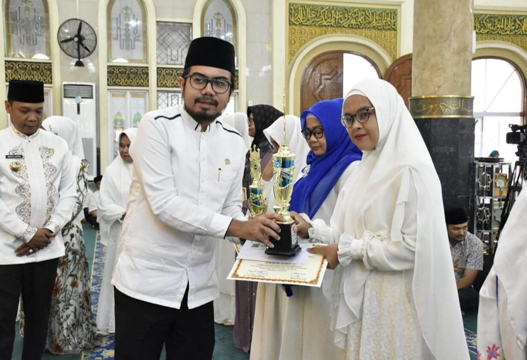 Wakil Ketua DPRD Pekanbaru, Ginda Burnama Hadiri Tabligh Akbar Tahun Baru Islam 1445 H